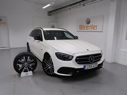 Vit Begagnad 2021 Mercedes 300 Kombi | 369 900 kr