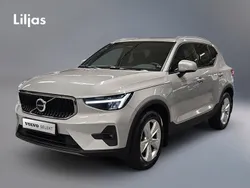 Silver Begagnad 2023 Volvo XC40 Core SUV | 319 000 kr (Bra pris)