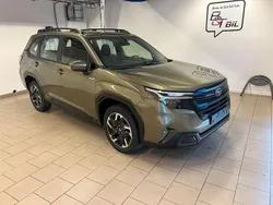 Grön (grön metallic) Ny 2024 Subaru Forester SUV | 423 400 kr (Bra pris)