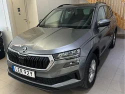 Grå Begagnad 2025 Skoda Karoq SUV | 150 000 kr