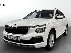 Vit Ny 2024 Skoda Kamiq Selection SUV | 294 900 kr (Lite dyr)