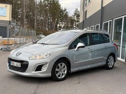 Ljusgrå (grå) Begagnad 2011 Peugeot 308 Kombi | 59 900 kr (Lite dyr)
