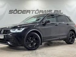 Svart Begagnad 2021 VW Tiguan R-line SUV | 349 900 kr (Marknadspris)