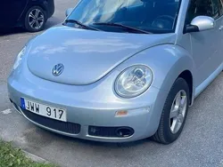 Silver Begagnad 2006 VW Beetle Highline Halvkombi | 15 000 kr (Bra pris)
