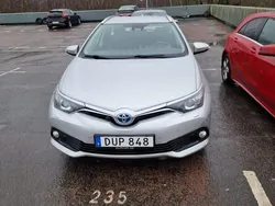 Silver Begagnad 2018 Toyota Auris Touring Sports Active Kombi | 124 900 kr (Bra pris)