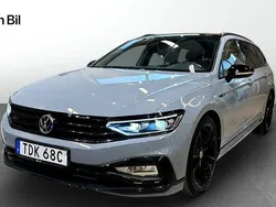 Grå Begagnad 2019 VW Passat R-line Edition Kombi | 364 900 kr (Dyr)