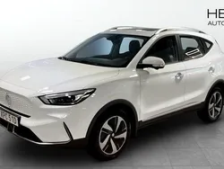 Vit (white) Begagnad 2022 MG ZS Luxury Sedan | 244 900 kr (Superpris)