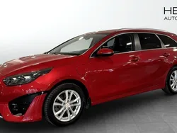 Röd (red) Begagnad 2022 Kia Ceed Sportswagon Advance Kombi | 269 900 kr (Lite dyr)
