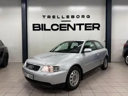 Silver Begagnad 2000 Audi A3 Attraction Halvkombi | 39 900 kr (Marknadspris)