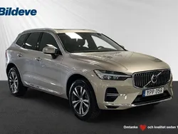 Ljusgrå (grå) Begagnad 2024 Volvo XC60 Core SUV | 509 900 kr (Bra pris)