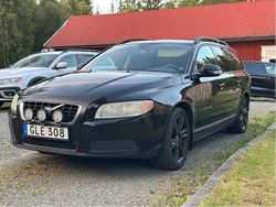 Svart Begagnad 2008 Volvo V70 Kinetic Kombi | 36 500 kr (Dyr)