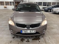 Mörkgrå Begagnad 2011 Kia Ceed Sportswagon Kombi | 49 800 kr (Marknadspris)