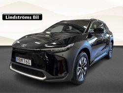 Svart Begagnad 2024 Toyota bZ4X Executive SUV | 519 000 kr