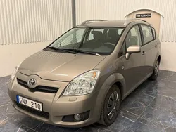 Ljusbrun Begagnad 2007 Toyota Corolla Verso Minibuss | 44 900 kr (Marknadspris)