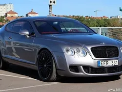 Grå samma som bilen Begagnad 2005 Bentley Continental GT Sportkupé | 444 900 kr