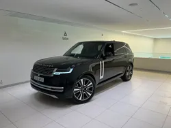 Svart (santorini svart) Ny 2025 Land Rover Range Rover Autobiography SUV | 2 191 600 kr