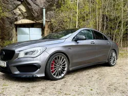 Grå Begagnad 2016 Mercedes CLA45 AMG AMG Sportkupé | 219 000 kr