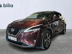 Mörkröd Begagnad 2023 Nissan Qashqai 360º SUV | 319 900 kr (Marknadspris)