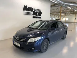 Mörkblå Begagnad 2008 Toyota Corolla Sedan | 29 900 kr (Marknadspris)