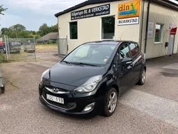 Svart Begagnad 2010 Hyundai ix20 Minibuss | 28 900 kr