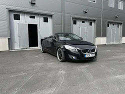 Svart Begagnad 2010 Volvo C70 Momentum Cab | 95 000 kr (Bra pris)