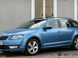 Blå Begagnad 2016 Skoda Octavia Kombi | 104 900 kr (Marknadspris)