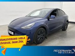 Blå Begagnad 2024 Tesla Model Y Long Range AWD SUV | 499 900 kr (Marknadspris)