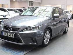 Grå Begagnad 2014 Lexus CT200h Sport Line Halvkombi | 159 900 kr (Marknadspris)