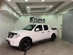 Vit Begagnad 2012 Nissan Navara Pickup | 119 900 kr (Marknadspris)