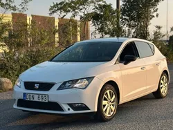 Vit Begagnad 2013 Seat Leon Style Halvkombi | 59 999 kr (Marknadspris)