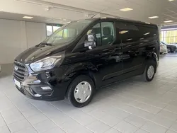 Svart Begagnad 2021 Ford Transit Custom Van | 229 900 kr (Bra pris)