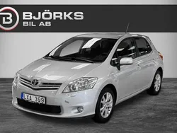 Silver Begagnad 2011 Toyota Auris Plus Halvkombi | 109 500 kr (Lite dyr)