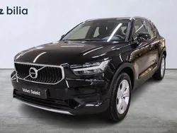Svart Begagnad 2022 Volvo XC40 Momentum SUV | 274 000 kr (Bra pris)