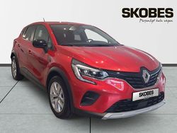 Röd Begagnad 2023 Renault Captur Zen SUV | 229 900 kr