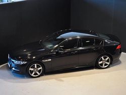 Svart Begagnad 2018 Jaguar XE R-Sport Sedan | 199 000 kr (Marknadspris)