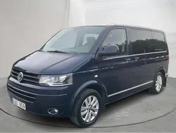 Mörkblå Begagnad 2012 VW Multivan Highline Sedan | 180 000 kr