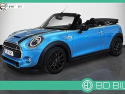 Blå (blåmetallic) Begagnad 2018 Mini Cooper S Cabriolet Cab | 279 900 kr (Lite dyr)