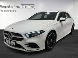 Vit Begagnad 2021 Mercedes A200 AMG Halvkombi | 274 900 kr (Marknadspris)