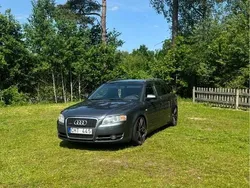 Grå Begagnad 2005 Audi A4 Kombi | 47 500 kr