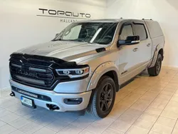 Ljusgrå (grå) Begagnad 2019 RAM 1500 Pickup | 689 900 kr
