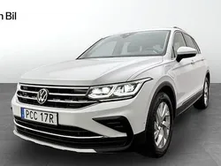 Vit Begagnad 2023 VW Tiguan Elegance SUV | 389 900 kr (Marknadspris)