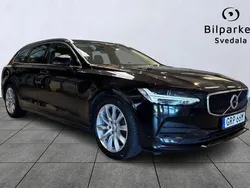 Svart Begagnad 2019 Volvo V90 Momentum Kombi | 239 990 kr (Marknadspris)