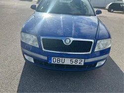Blå Begagnad 2008 Skoda Octavia Halvkombi | 18 500 kr (Bra pris)