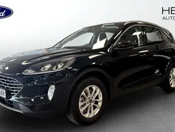 Svart (black) Begagnad 2021 Ford Kuga Titanium SUV | 249 900 kr (Bra pris)
