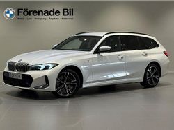 Vit (mineral vit metallic) Begagnad 2024 BMW 330e M Sport Kombi | 484 000 kr (Marknadspris)