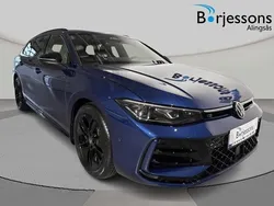Blå Ny 2025 VW Passat R-line Kombi | 529 900 kr (Bra pris)