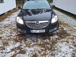 Svart Begagnad 2011 Opel Insignia Cosmo Kombi | 25 000 kr (Superpris)