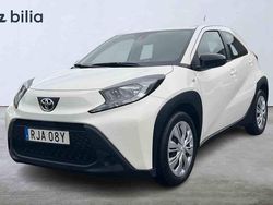 Vit Begagnad 2023 Toyota Aygo X SUV | 164 900 kr (Marknadspris)