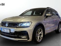 Grå Begagnad 2019 VW Tiguan R-line SUV | 299 900 kr (Dyr)