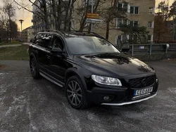 Svart Begagnad 2016 Volvo XC70 Momentum SUV | 260 000 kr (Dyr)